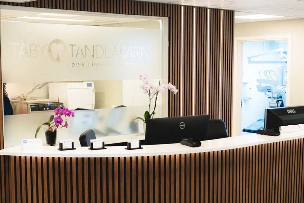 Receptionen hos täbytandläkarna